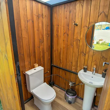 Heated Private Ozone Salt Pool, Jacuzzi, Cinema Inside & Outside, Ping Pong, Billiard, Ps5, Playground, Giant Chess, Giant Monopoly, Table Football, 3x Surround Sound - Rokka Luxe Villa