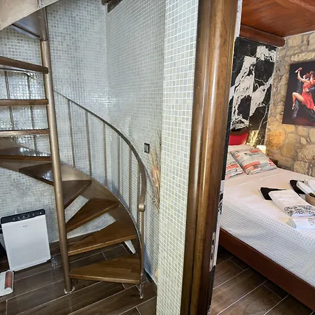 Heated Private Ozone Salt Pool, Jacuzzi, Cinema Inside & Outside, Ping Pong, Billiard, Ps5, Playground, Giant Chess, Giant Monopoly, Table Football, 3x Surround Sound - Rokka Luxe * Kíszamosz