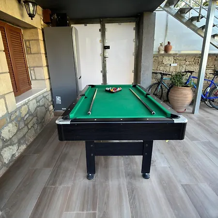 Heated Private Ozone Salt Pool, Jacuzzi, Cinema Inside & Outside, Ping Pong, Billiard, Ps5, Playground, Giant Chess, Giant Monopoly, Table Football, 3x Surround Sound - Rokka Luxe * Kíszamosz